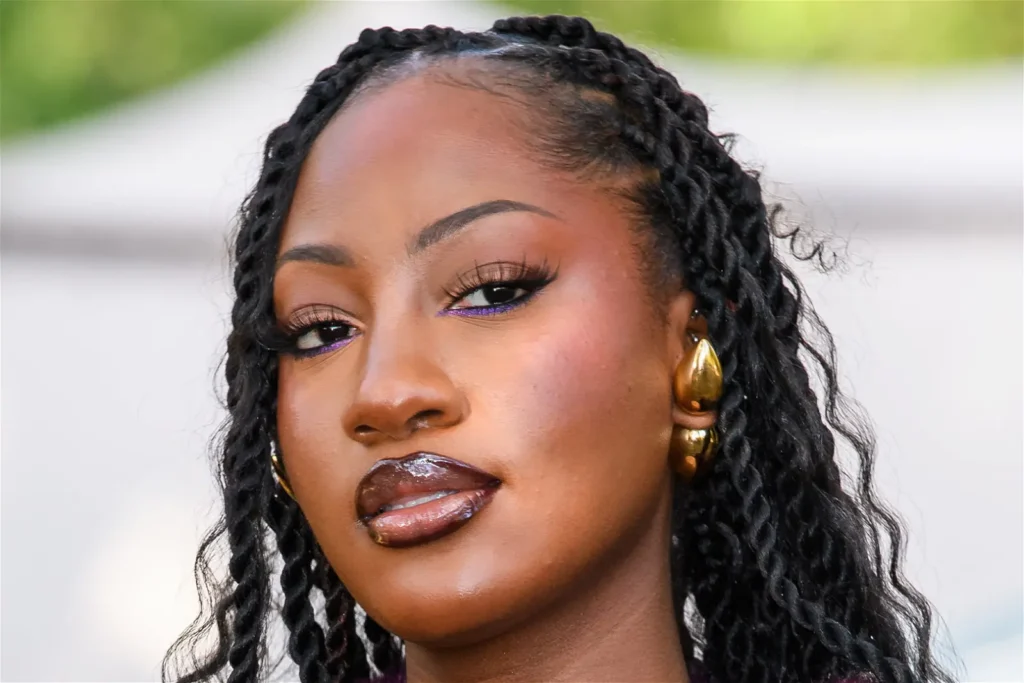 Love Me JeJe mp3 by Tems