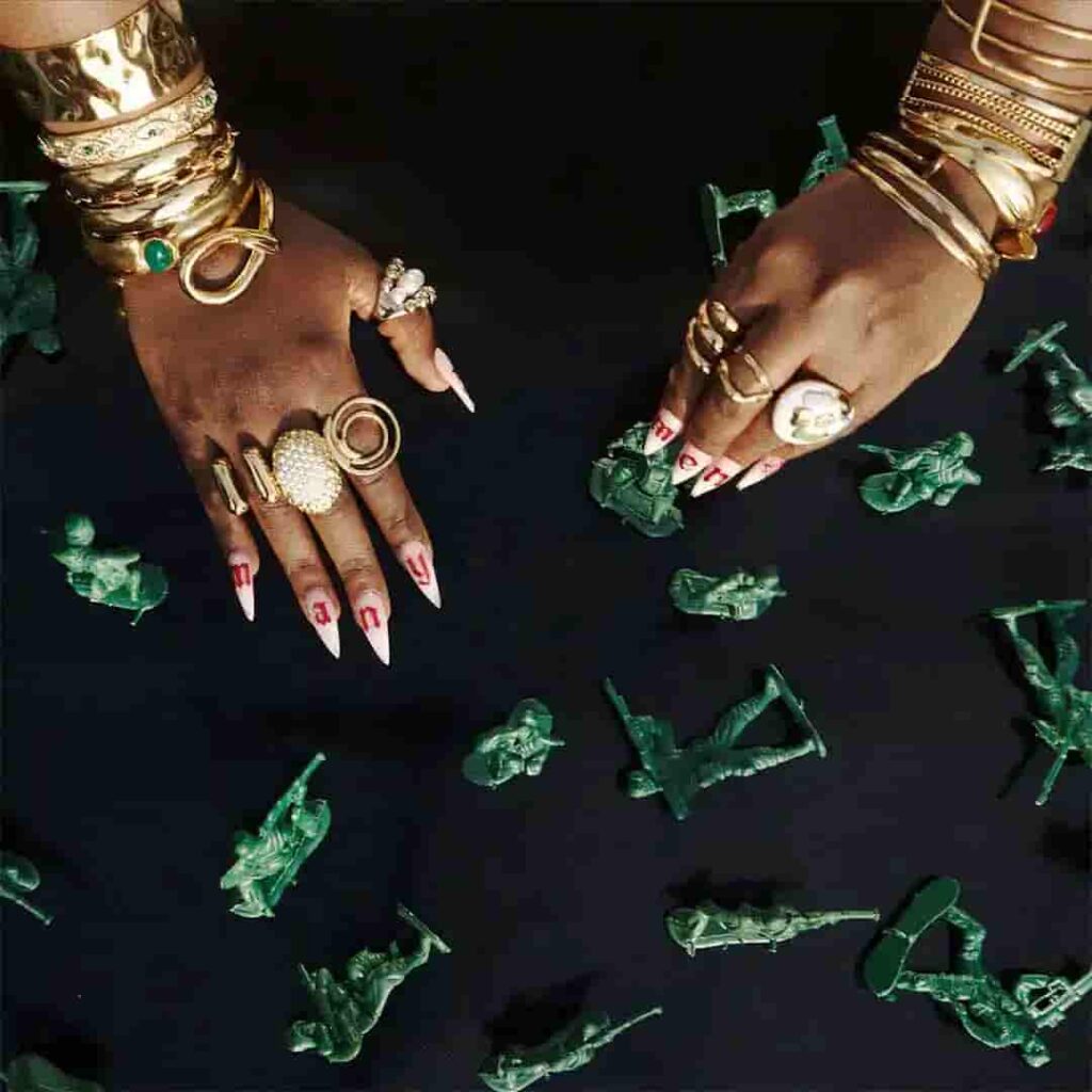 Lifesize Teddy – Many Men Artwork