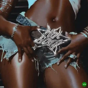 Ayra Starr – Hot Body Artwork